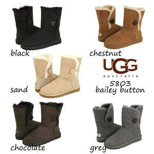 ハッピーパイレーツ　アグ(UGG)ムートンブーツ